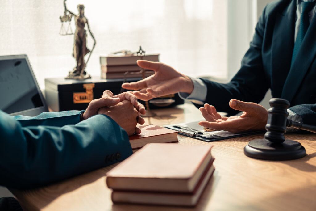 Fathers' rights attorney consultation in Des Moines